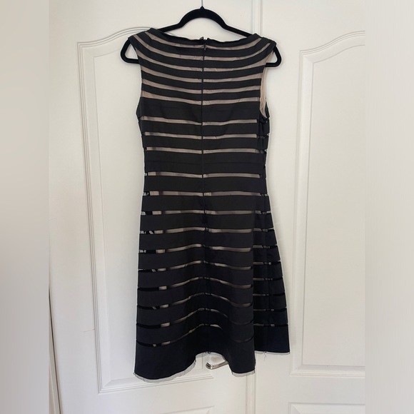 Black and Tan Adrianna Papell Dress Size 6 - Picture 2 of 6